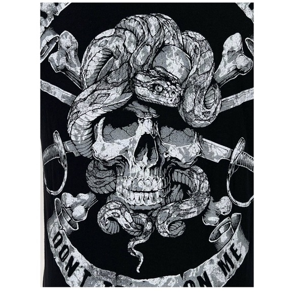 Xtreme Couture Men's T-shirt DON'T TREAD MUSCLE TEE Sleeveless Black - Picture 7 of 8